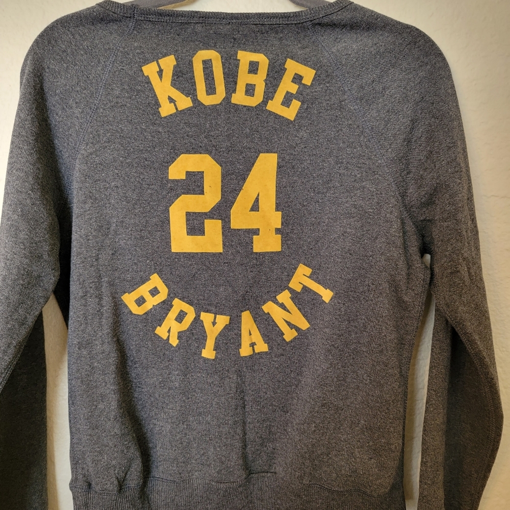 Kobe Bryant NBA 4 her crewneck